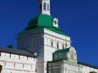 p1000122
